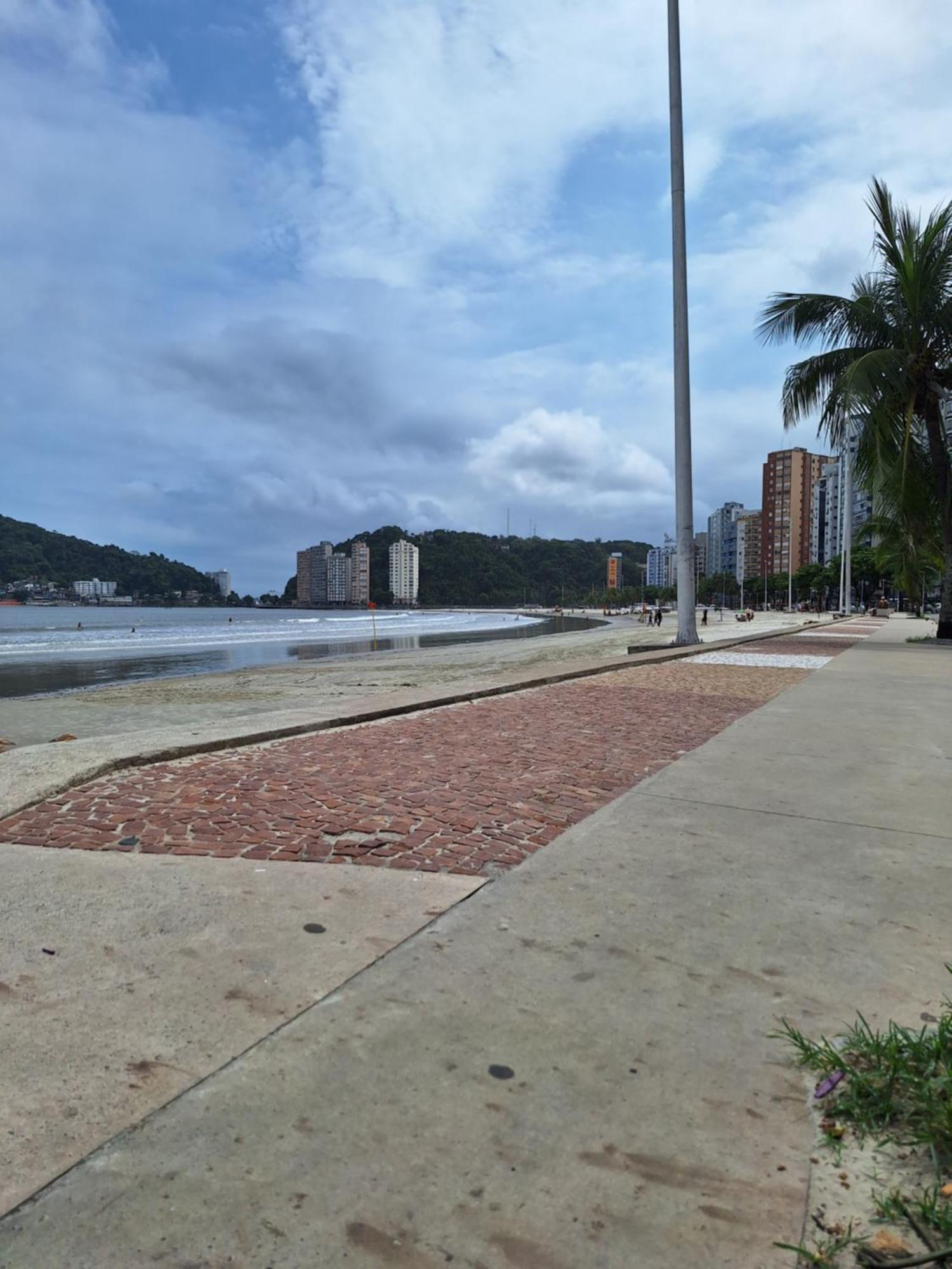 Pé na areia Gonzaguinha São Vicente Apartamento Exterior foto